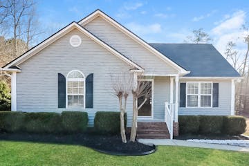195 PERCHERON DR ZEBULON, NC 27597